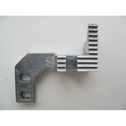 Зубья задние для оверлока JANOME 744D